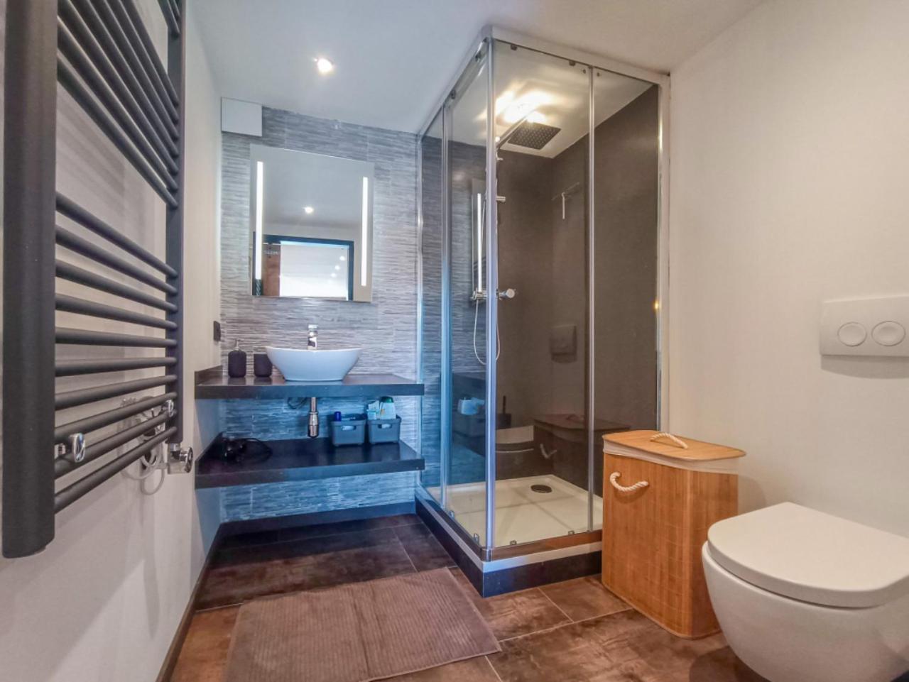 3 Studios - 3 Ambiances - Tout Confort - Piscine Ouverte Juillet Aout - Zwembad Open July Augustus Han-sur-Lesse Camera foto