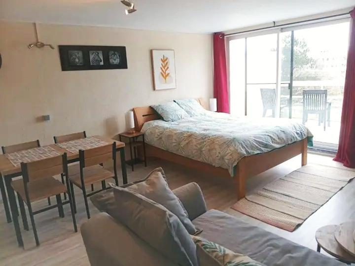 3 Studios - 3 Ambiances - Tout Confort - Piscine Ouverte Juillet Aout - Zwembad Open July Augustus Han-sur-Lesse Esterno foto